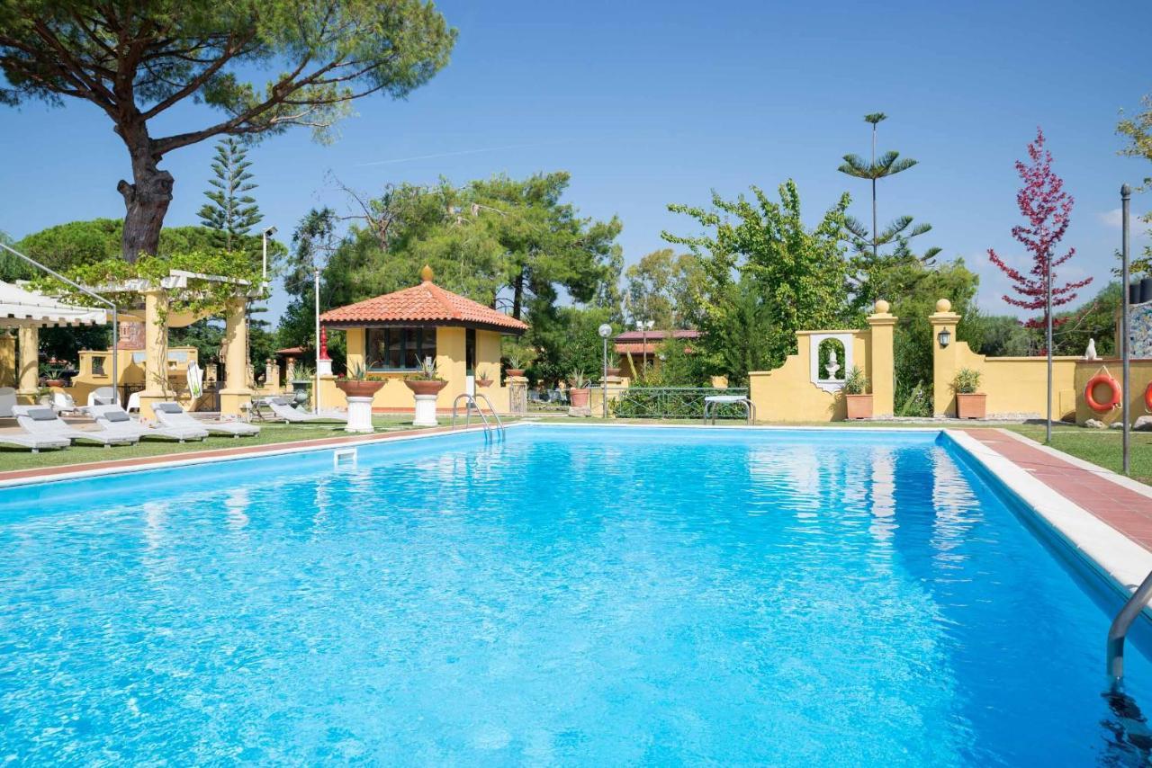 Hotel Villa Rita Paestum Exterior photo